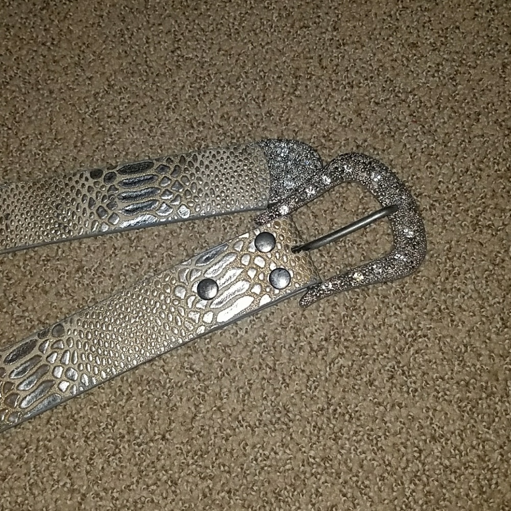 Silver snake print blingy buckle belt